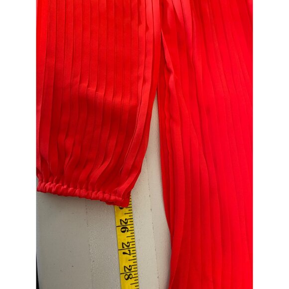 Jessica Simpson Red Pleated Chiffon Mini Dress Keyhole Back Long Sleeves Medium - Picture 8 of 8